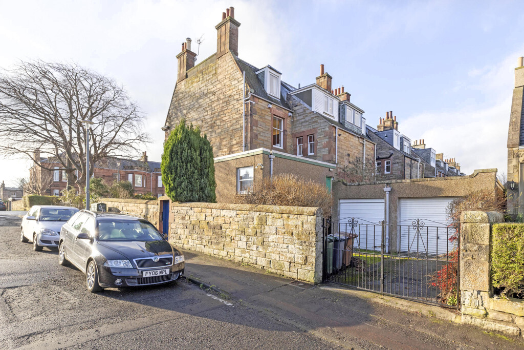 100 Craiglea Drive, Morningside, Edinburgh, EH10 5PN Image 38