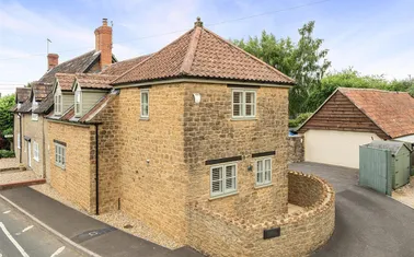 North Street, Haselbury Plucknett, Crewkerne