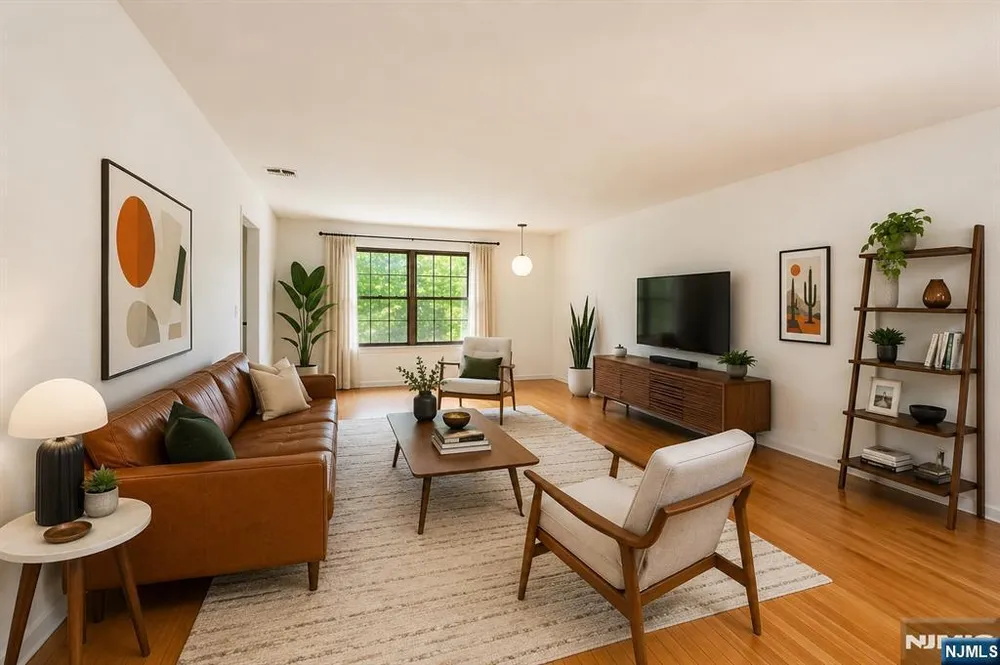 203 Mountain Ave, Hawthorne, NJ 07506