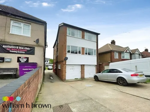 Southend Road, Grays, Essexphoto