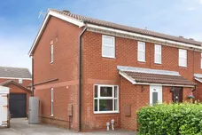 James Niven Court, Hull