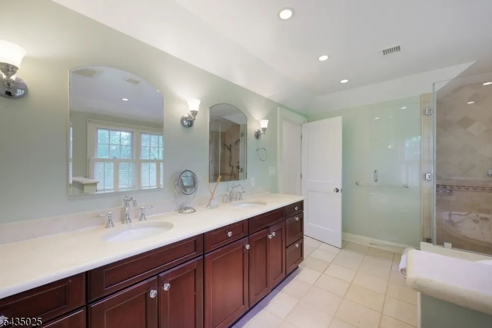 564 Highland Ave, Westfield, NJ 07090