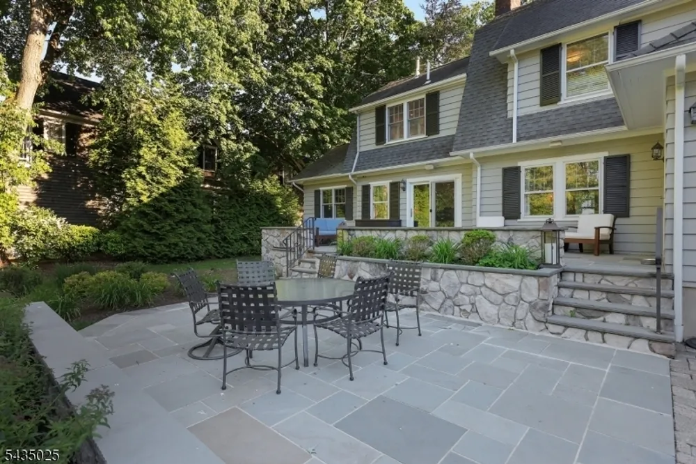 564 Highland Ave, Westfield, NJ 07090