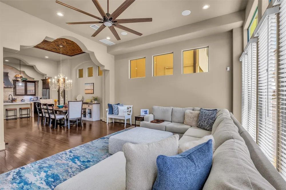 1819 W 24th St, Houston, TX 77008
