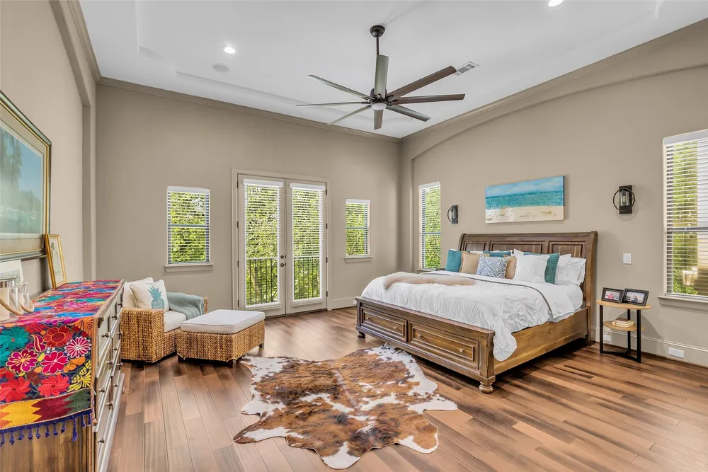 1819 W 24th St, Houston, TX 77008