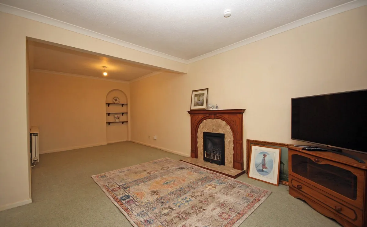 Ffordd Gwenllian, Llanfairpwll, Isle of Anglesey, LL61