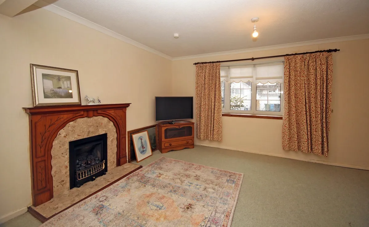 Ffordd Gwenllian, Llanfairpwll, Isle of Anglesey, LL61