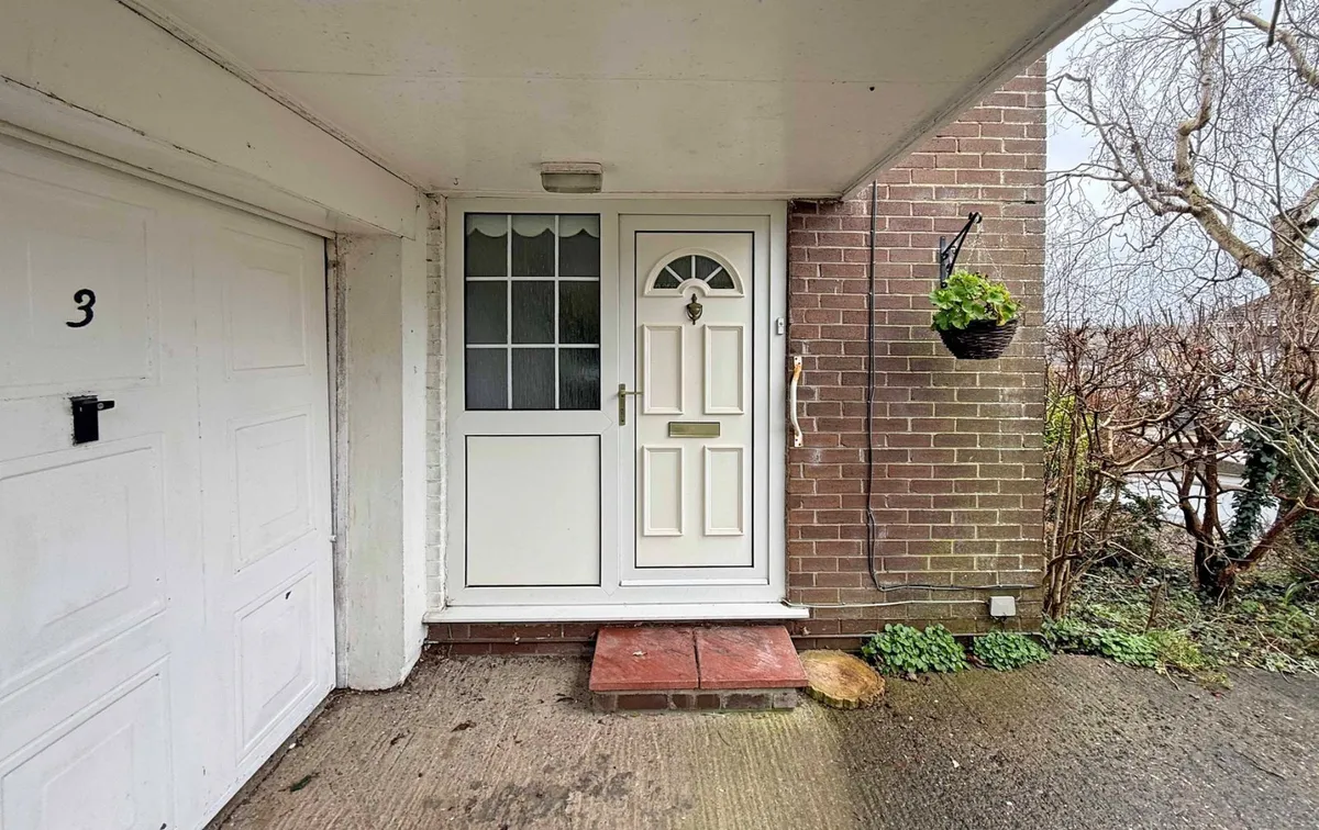 Ffordd Gwenllian, Llanfairpwll, Isle of Anglesey, LL61