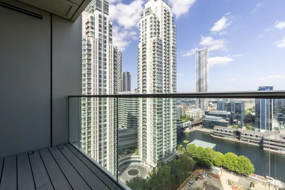 Harbour Way Canary Wharf E14