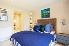 Brompton Park Crescent London SW6 photo 3