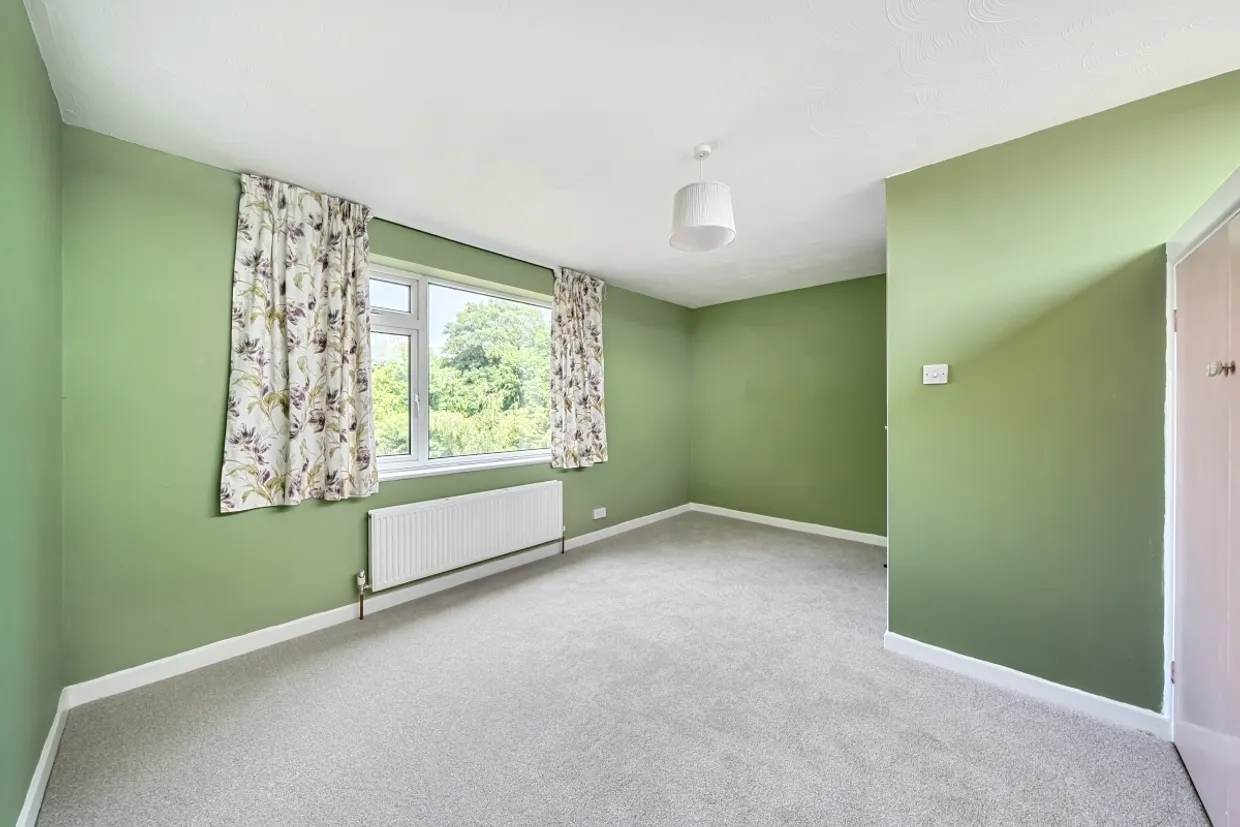Townfield Rickmansworth WD3 photo 7