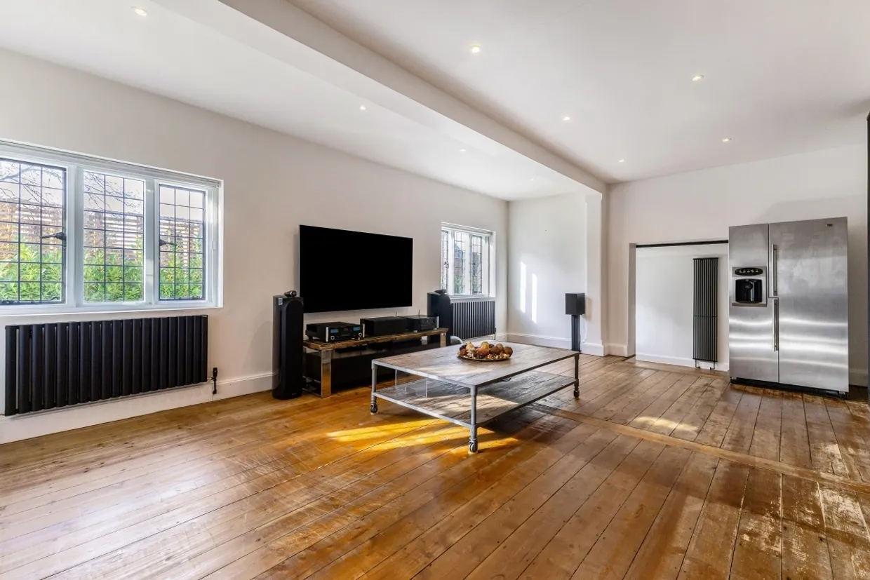 College Avenue, Epsom KT17 photo 10