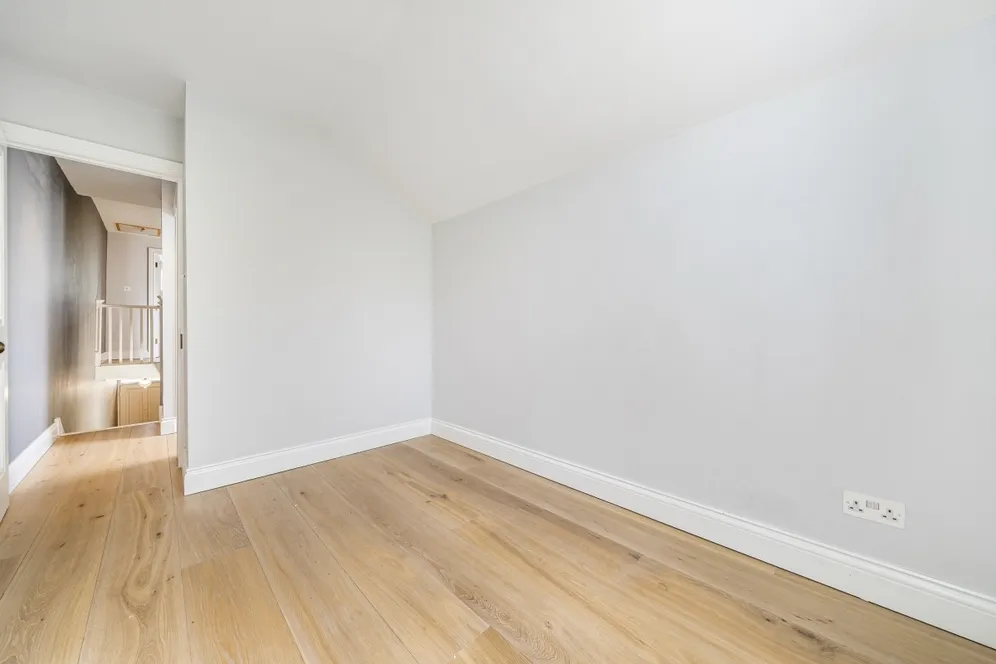 Calvert Road London SE10 photo 7