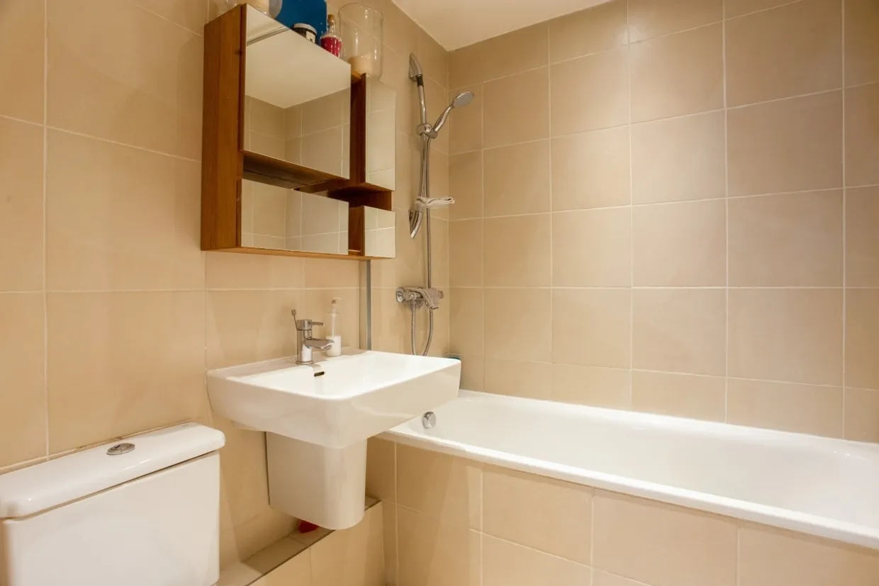 Brompton Park Crescent London SW6 photo 13
