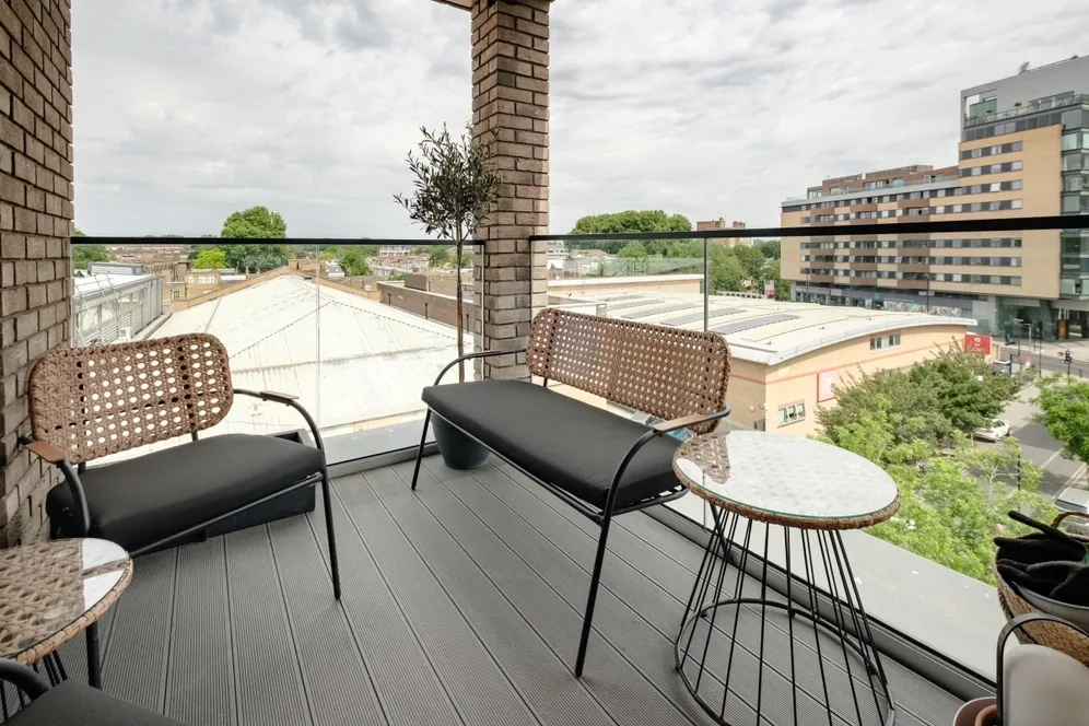 Bracklyn Street London N1 photo 13