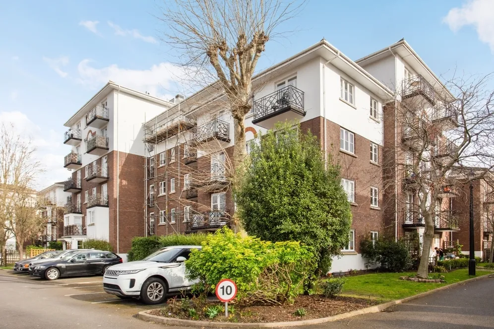 Brompton Park Crescent London SW6 photo 17