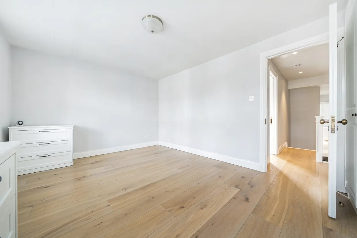Calvert Road London SE10 photo 19