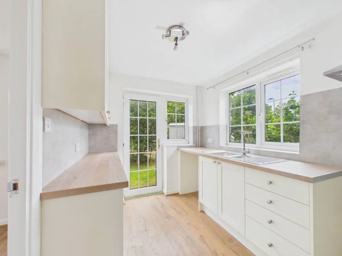 Tresilian Close, Llantwit Major,