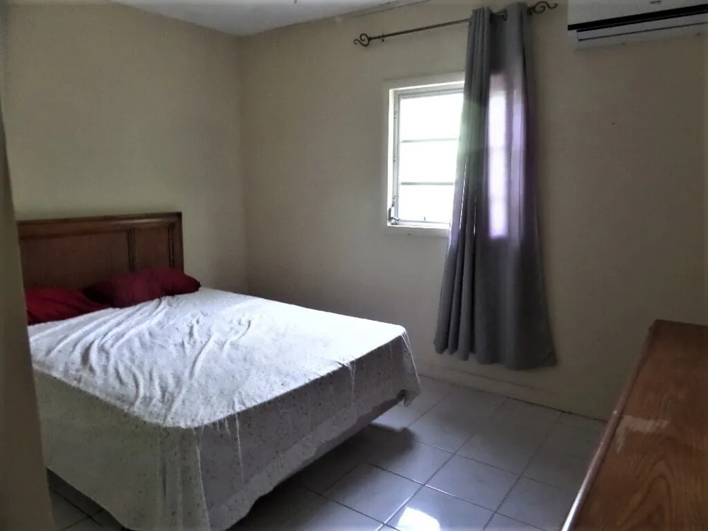 2 bedroom 1 bath house in Hamilton's, Long Island, Bahamas Hamiltons Long Island