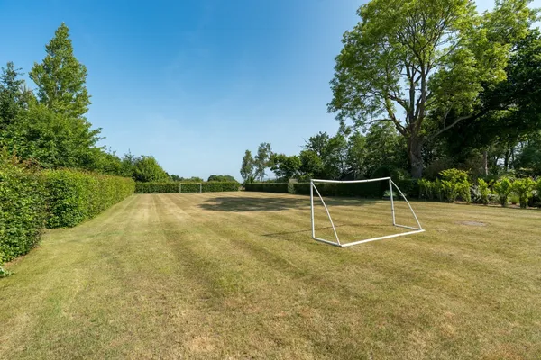Coles Oak Lane, Dedham, CO7 photo 37