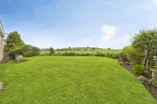 Moorfield Drive, Yeadon, Leeds