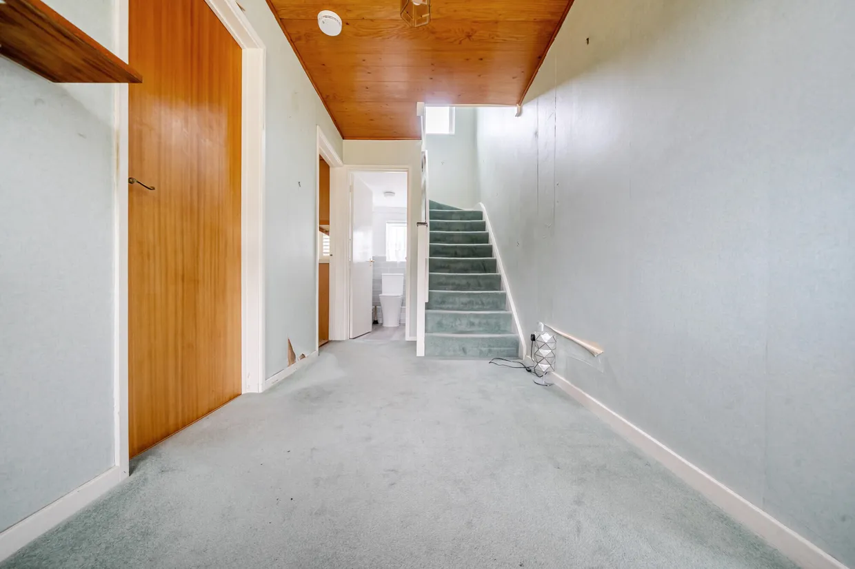 Orchard Way, Send, GU23 photo 11