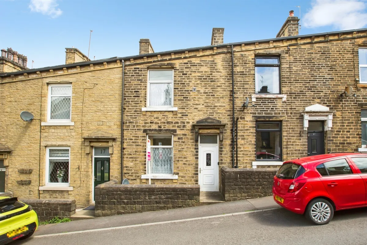 Queen Street, Greetland, Halifax
