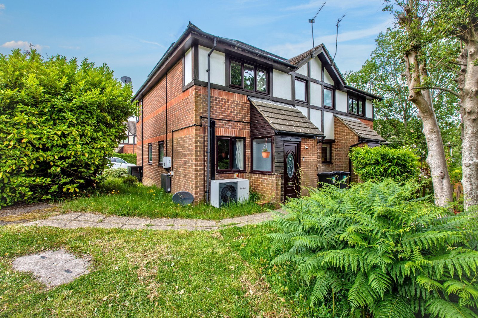 Montargis Way, Crowborough, East Sussex, TN6 Image 1