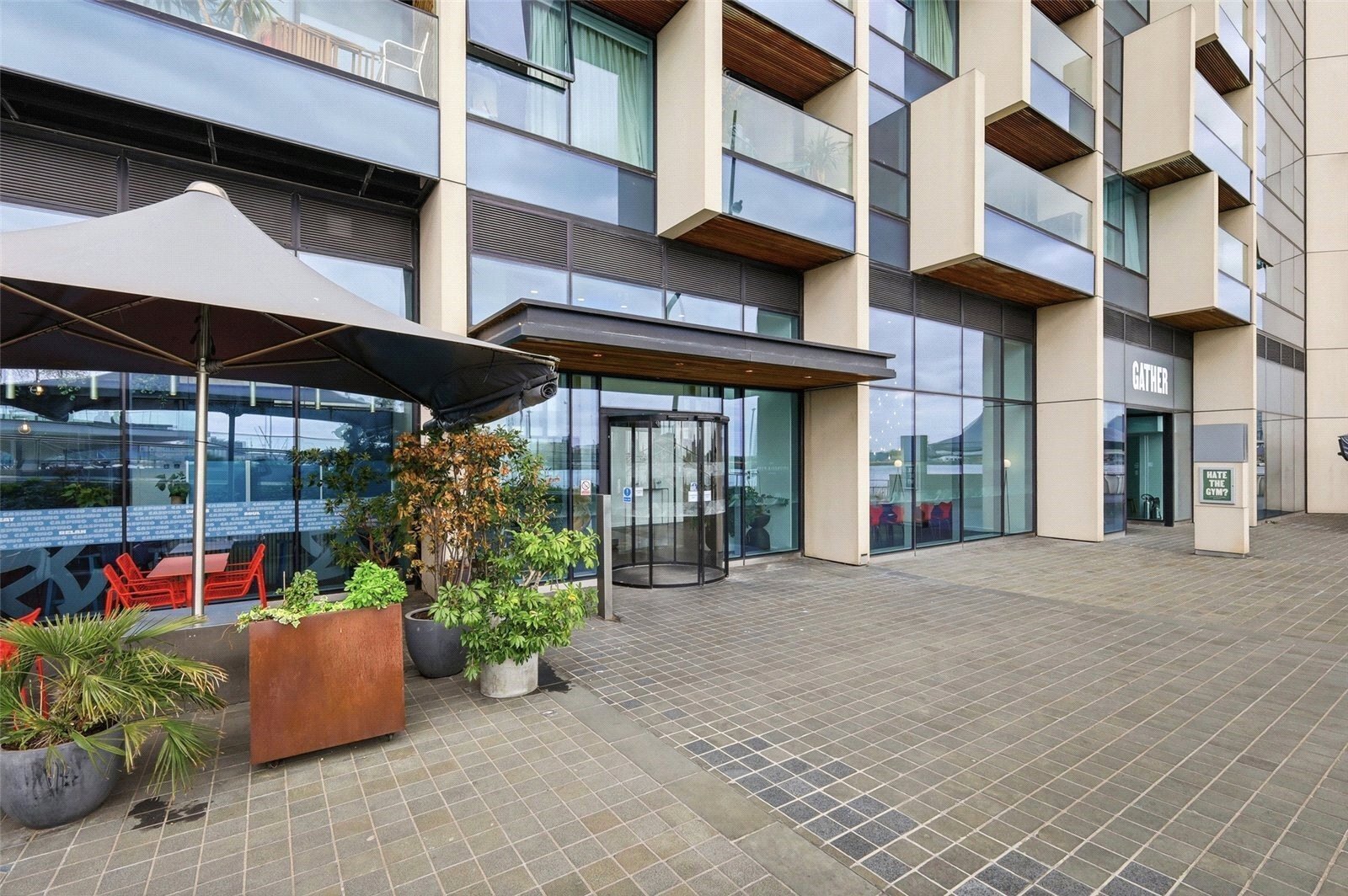 Cutter Lane, London, SE10 Image 8