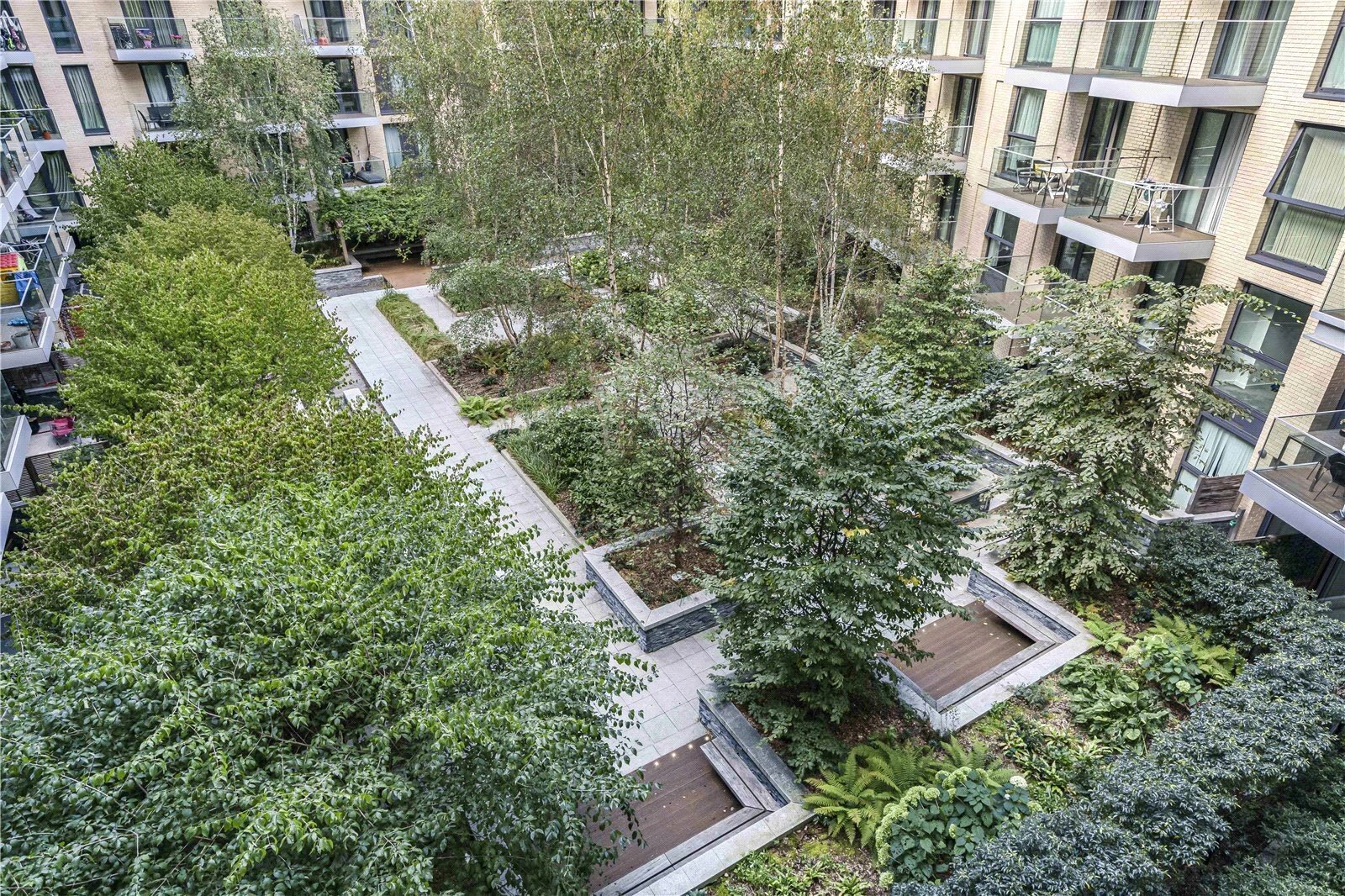 Catalina House,, Goodman's Fields, Aldgate, London, E1 Image 24