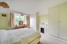 Whitehorse Drive, Epsom, KT18 photo 8