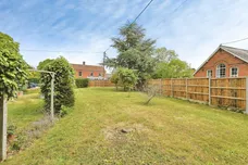Wymondham Road, Wreningham, Norwich