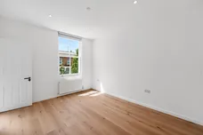 Ellerslie Road, London