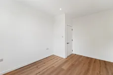 Ellerslie Road, London