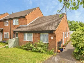 Yew Tree Rise, Pinewood, Ipswich photo