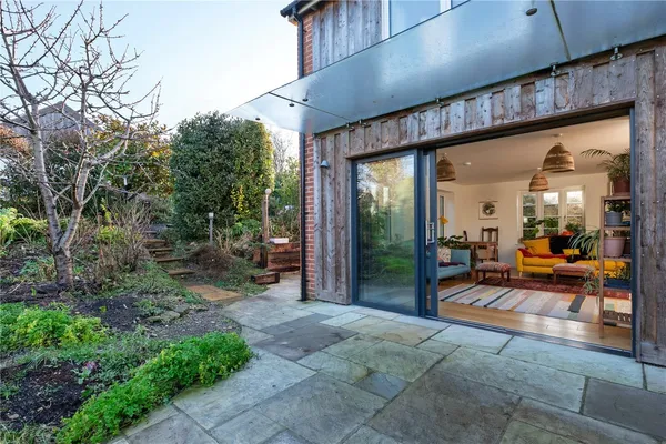Annings Lane, Burton Bradstock, DT6 photo 5