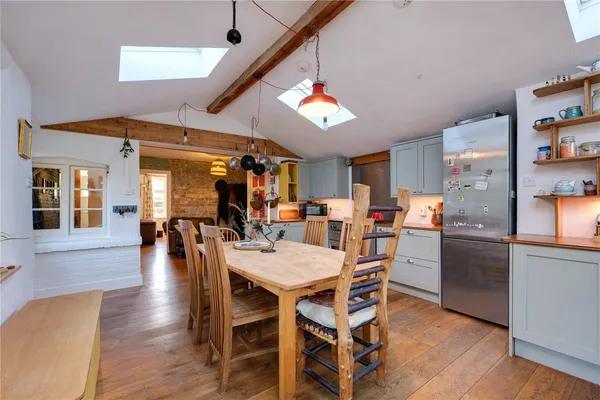 Annings Lane, Burton Bradstock, DT6 photo 13