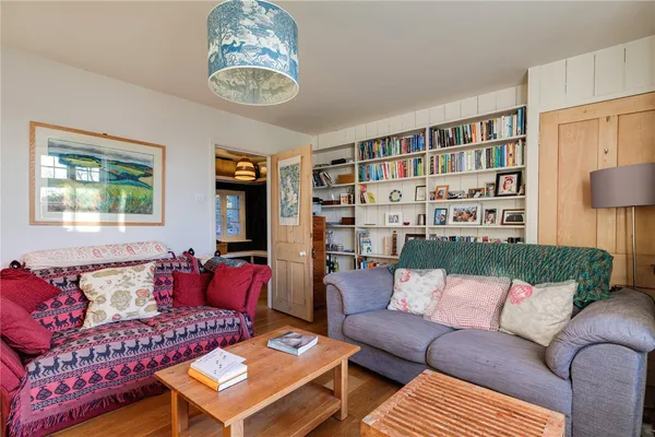 Annings Lane, Burton Bradstock, DT6 photo 18
