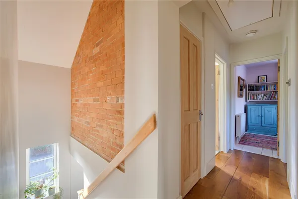 Annings Lane, Burton Bradstock, DT6 photo 22