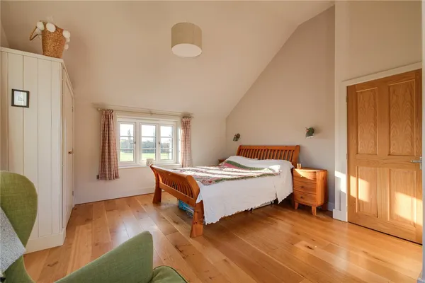Annings Lane, Burton Bradstock, DT6 photo 26