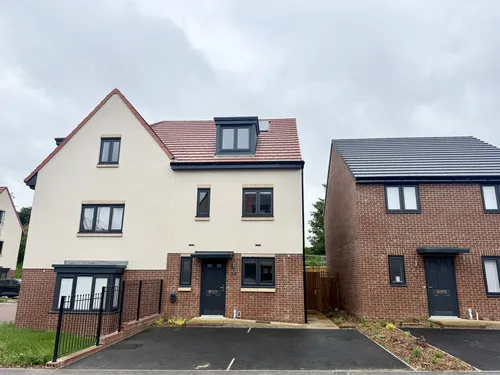 Heather Close, Seacroft, LEEDSphoto