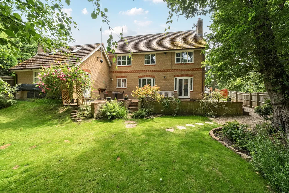 Charters Way, Sunningdale, SL5 photo 2
