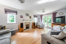 Charters Way, Sunningdale, SL5 photo 3