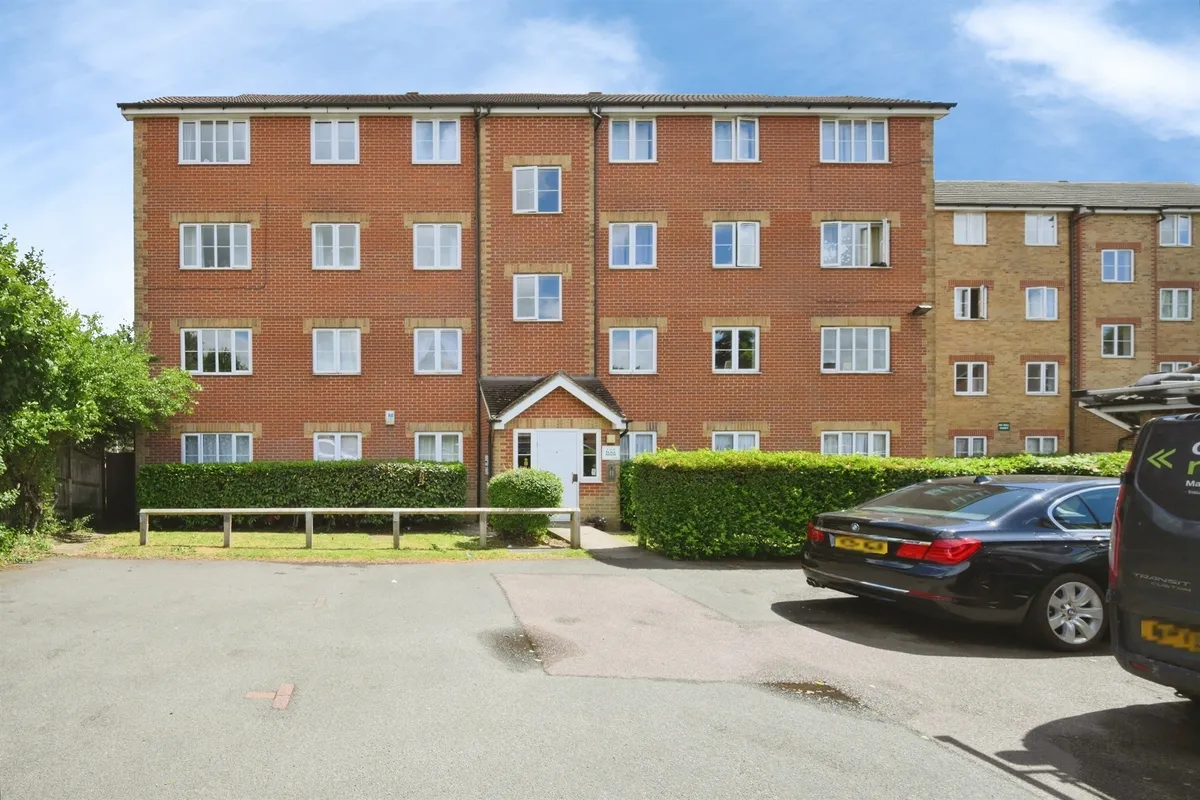 Colthurst Gardens, Hoddesdon