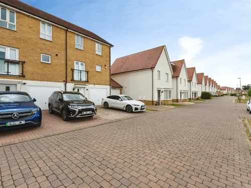 Woodside Close, Graysphoto