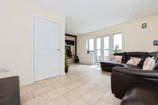 Woodside Close, Grays