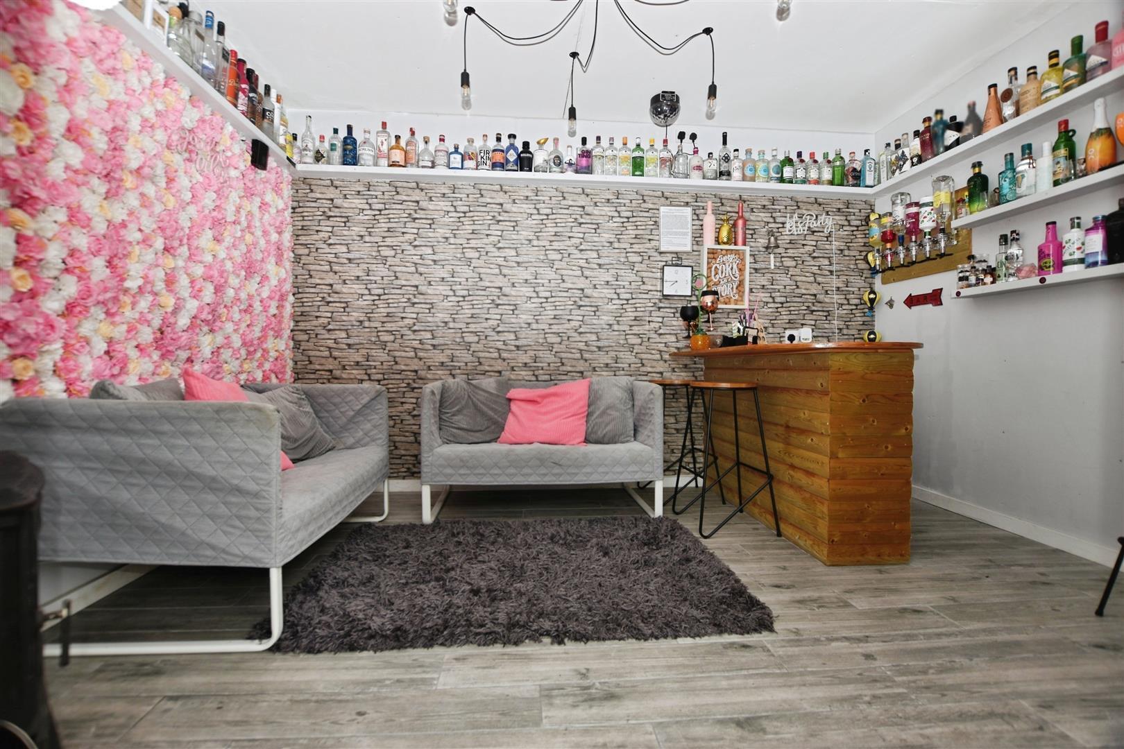 Cape Drive, Anlaby, Hull Image 4
