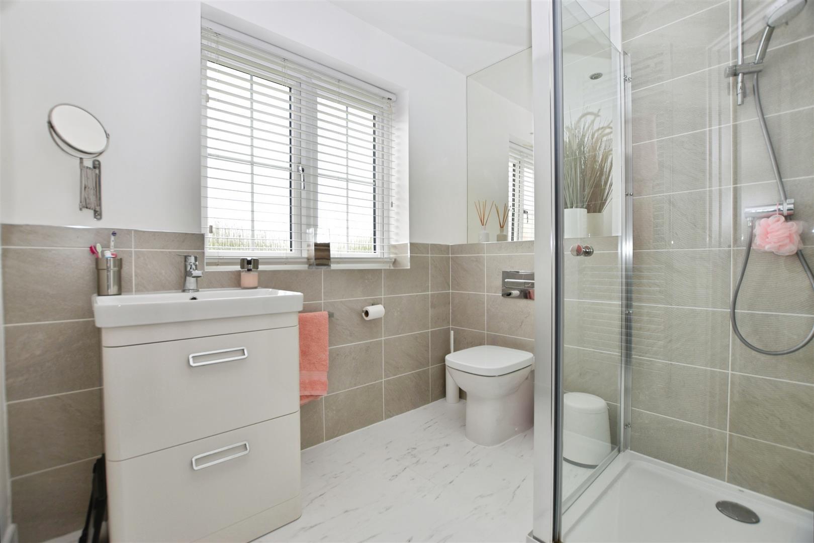 Cape Drive, Anlaby, Hull Image 12