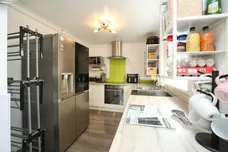 Heol Nant, Church Village, Pontypridd