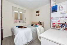 Woodside Close, Grays